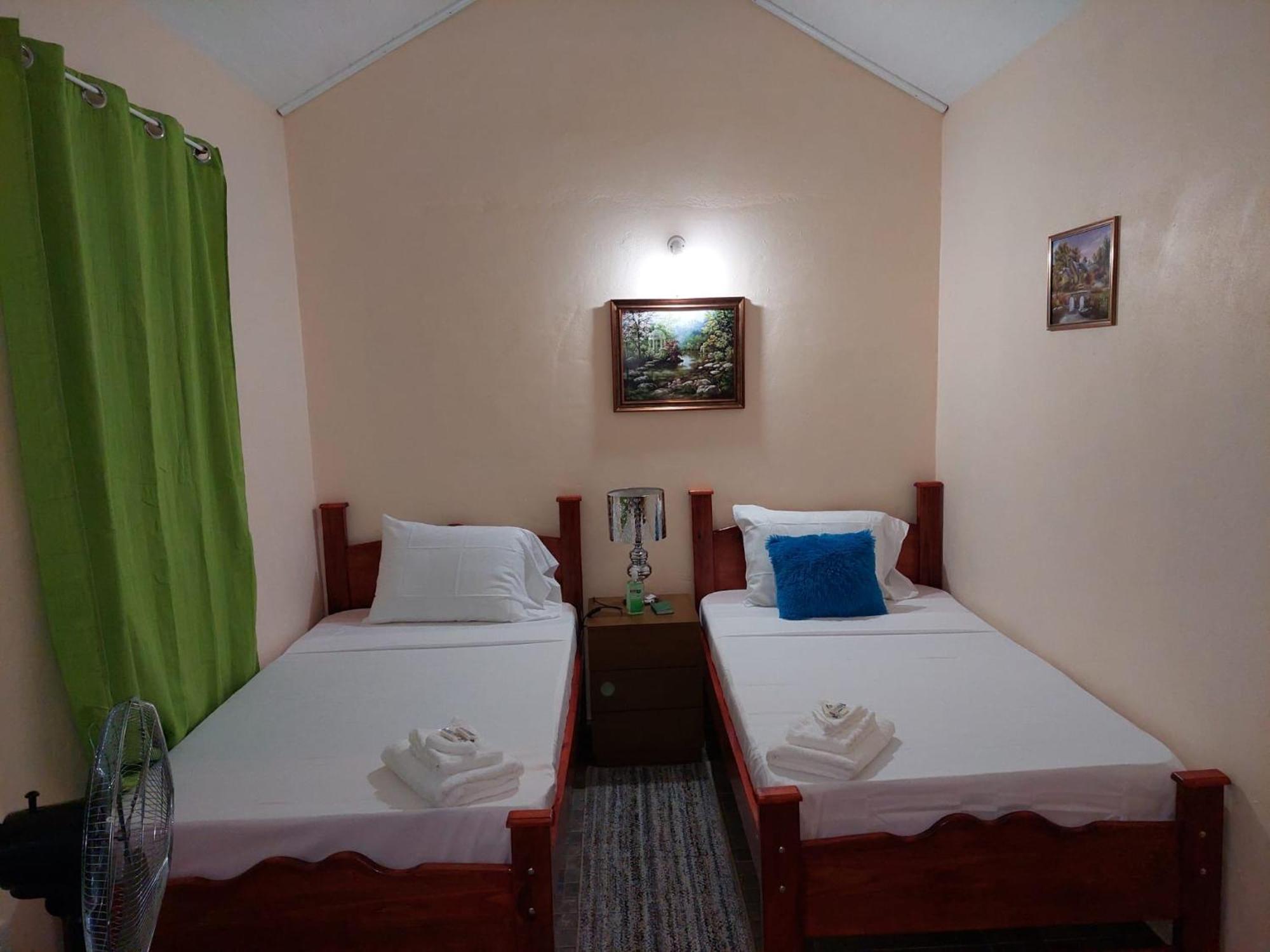 Salz Cozy Inn Розо Екстериор снимка